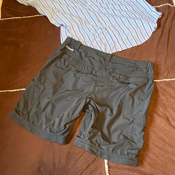 Columbia Omni Shade Sun Protect Cargo Nylon Hiking Shorts, Black | 42/10 - Picture 2 of 6